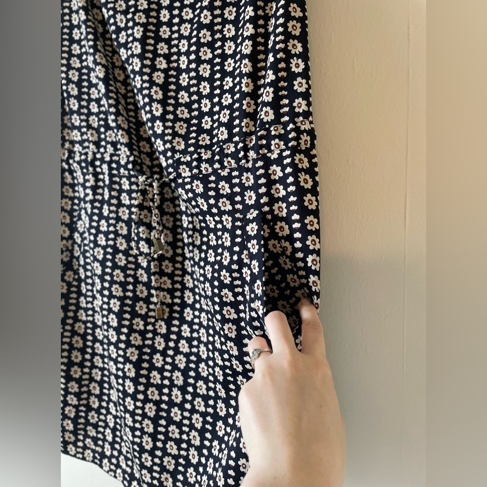 Rio Dress CLOSET CLEANOUT black with White Flowers-Size M - Picture 5 of 5